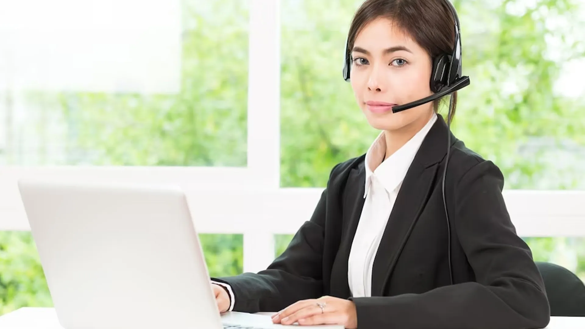 Hình ảnh hỗ trợ khách hàng 6ff